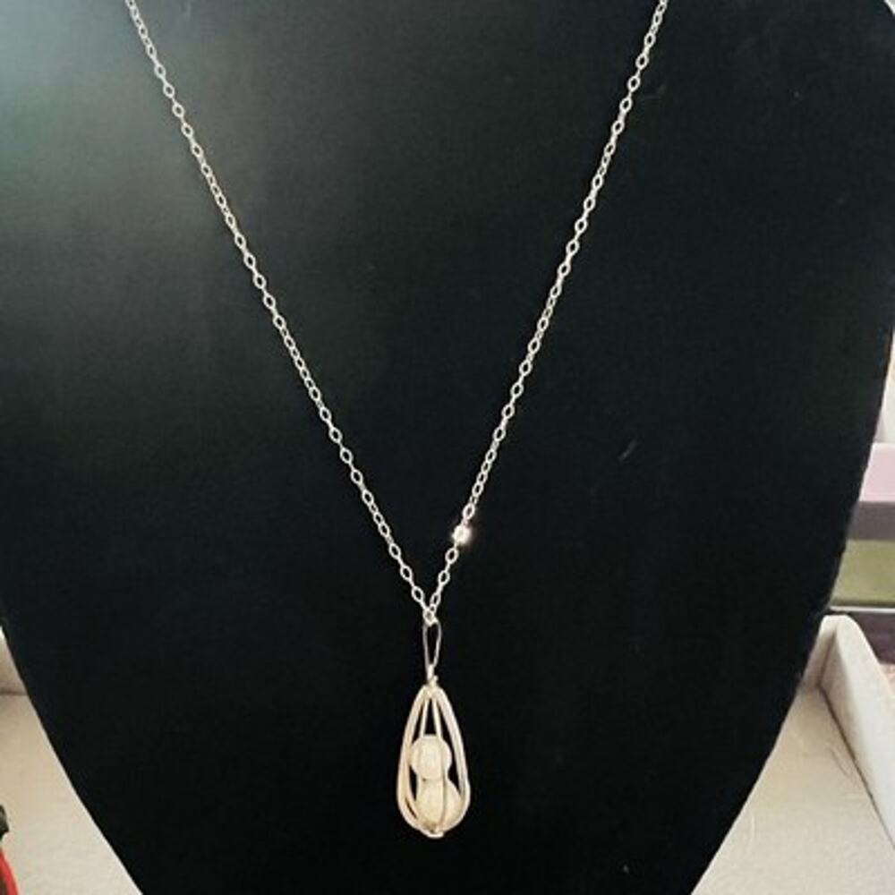Vintage Sterling Silver Caged Pearl 18” Pendant Necklace